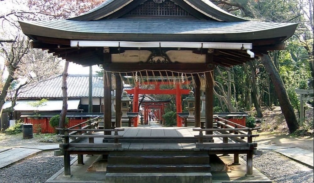 Yoshida Shrine - MShades - Foter