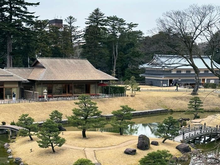 Kenrokuen gardens 2